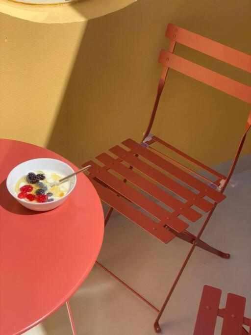 Waterfront Balcony I Grani 4 Resort Style Suite Livorno Bagian luar foto